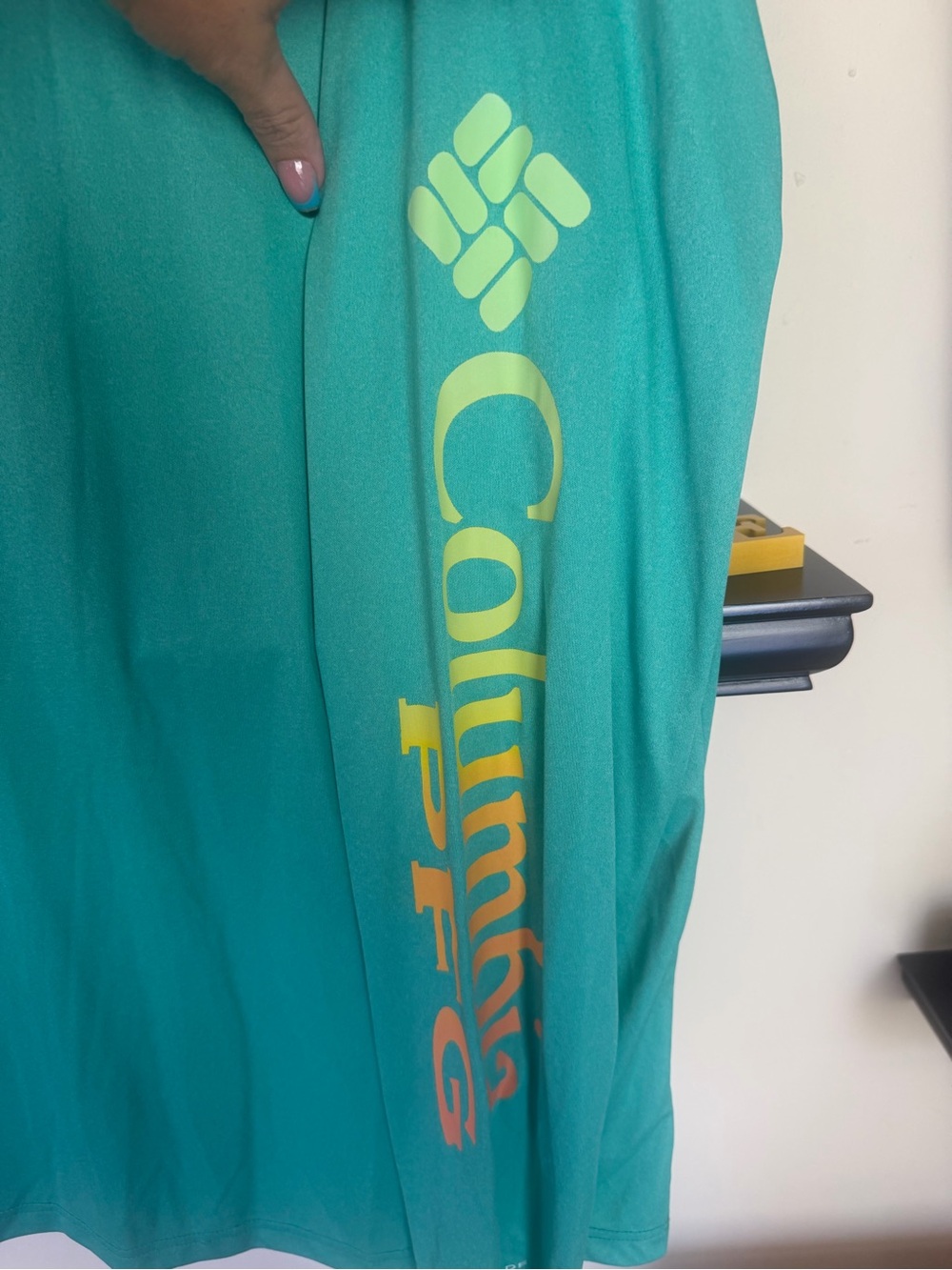 Columbia Men Swim Rash Guard Teal with Yellow-Orange Logo